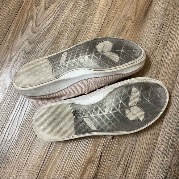 Vionic Beach Blush Pink Slip on Shoes size 6.5 - Picture 8 of 8